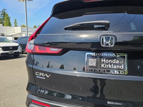 Certified 2025 Honda CR-V Sport image 16