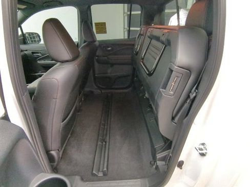 Used 2024 Honda Ridgeline Black Edition image 29