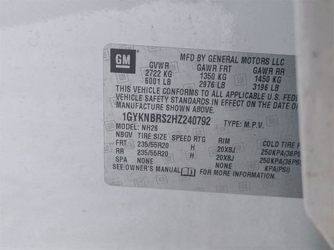 Used 2017 Cadillac XT5 Luxury w/ Driver Awareness Package image 36