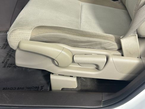 Used 2013 Honda CR-V EX image 19