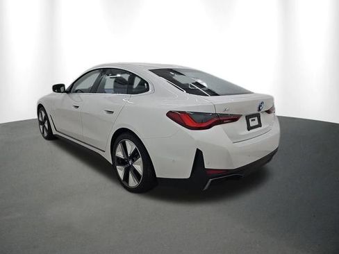 Used 2025 BMW i4 eDrive40 RWD image 13