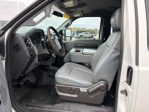 Used 2014 Ford F350 XL image 12