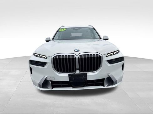 Used 2023 BMW X7 xDrive40i w/ Premium Package AWD/4WD image 9
