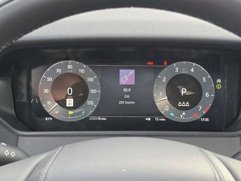 New 2026 Land Rover Range Rover Velar S AWD/4WD image 41