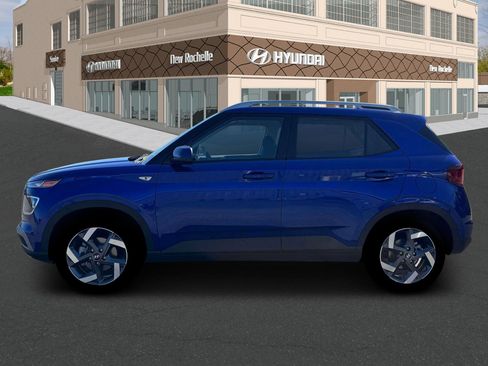 New 2026 Hyundai Venue SEL image 3