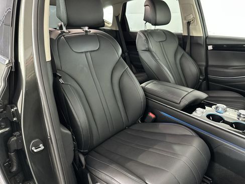 Used 2025 Genesis GV80 2.5T Standard image 31