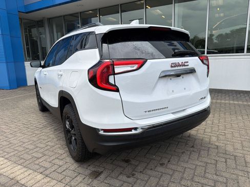 Used 2023 GMC Terrain AT4 AWD/4WD image 3