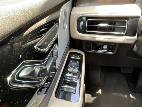 Used 2021 Lincoln Aviator Reserve w/ Equipment Group 201A AWD/4WD image 28