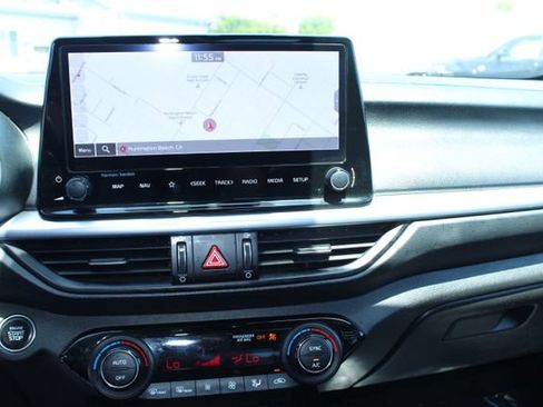 Used 2023 Kia Forte GT-Line w/ GT-Line Premium Package FWD image 15