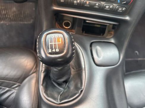 Used 1999 Chevrolet Corvette Convertible image 15