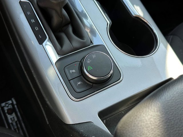 Used 2022 Chevrolet Blazer LT FWD image 29