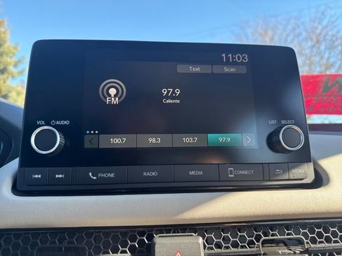 Certified 2024 Honda HR-V LX image 33