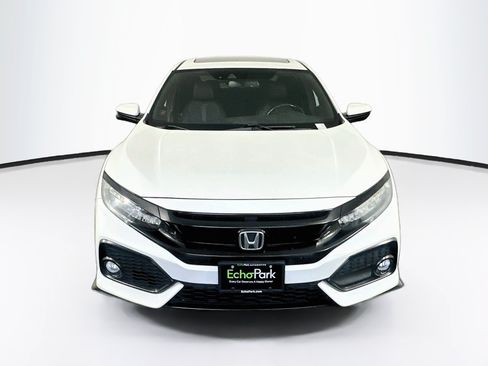 Used 2018 Honda Civic Sport Touring image 2