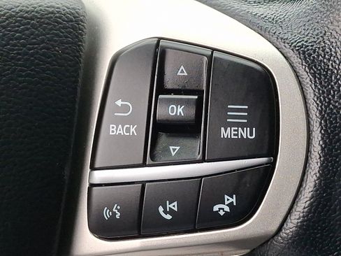 Used 2022 Ford Explorer XLT w/ Equipment Group 202A image 22