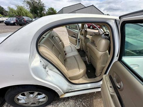 Used 2004 Buick Le Sabre Limited w/ Celebration Edition Package FWD image 27