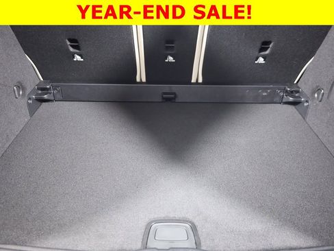 Used 2025 Mercedes-Benz GLA 250 4MATIC image 48