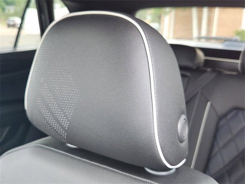 New 2026 Volkswagen Atlas Cross Sport SEL Premium R-Line image 15