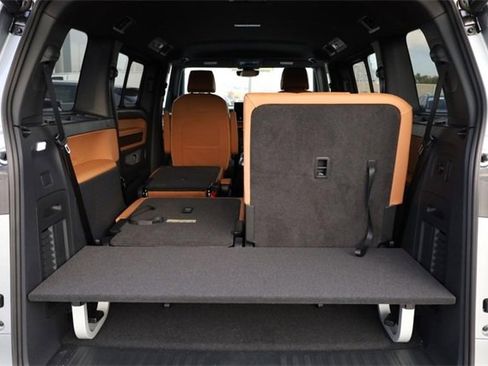 New 2025 Volkswagen ID. Buzz Pro S Plus image 8