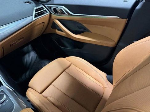 Used 2025 BMW i4 xDrive40i w/ Premium Package image 17