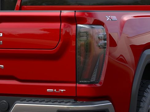 New 2026 GMC Sierra 2500 SLT AWD/4WD image 12