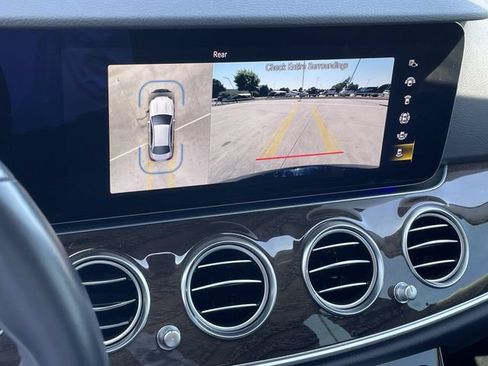Used 2023 Mercedes-Benz E 350 Sedan image 17