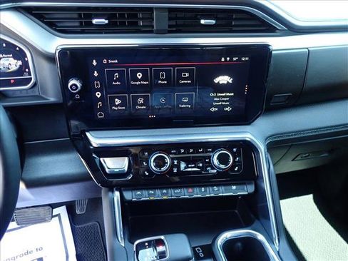 Used 2023 GMC Sierra 1500 Denali AWD/4WD image 15