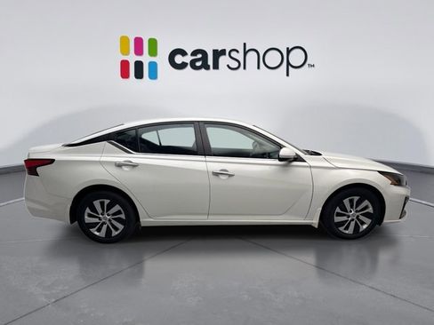 Used 2023 Nissan Altima 2.5 S image 4