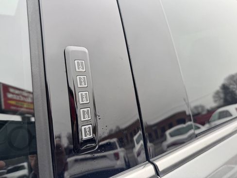 Used 2024 Ford F350 Platinum image 26