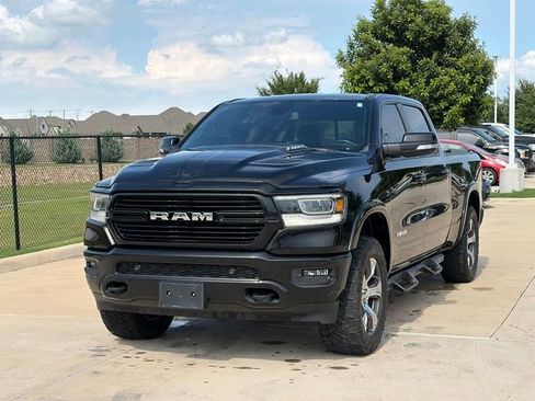 Used 2019 RAM 1500 Laramie AWD/4WD image 3