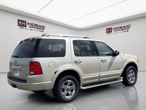 Used 2005 Ford Explorer Limited AWD/4WD image 8