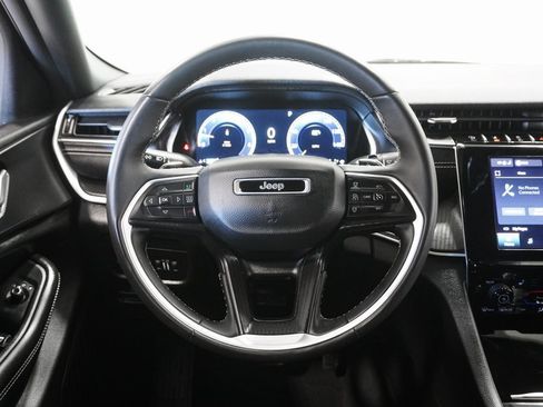 Certified 2023 Jeep Grand Cherokee L Altitude image 17