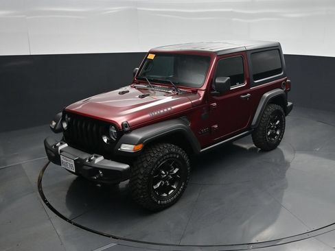 Used 2021 Jeep Wrangler Sport AWD/4WD image 29