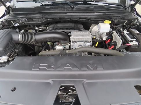 Used 2022 RAM 1500 Big Horn AWD/4WD image 13