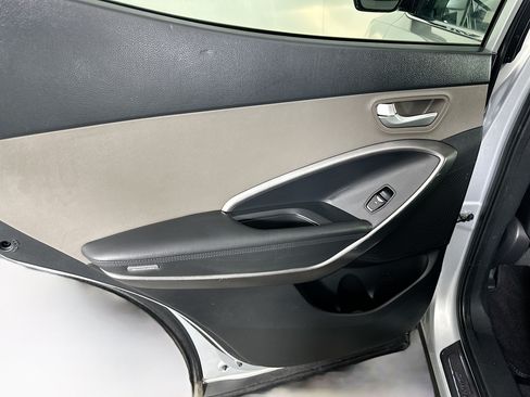 Used 2017 Hyundai Santa Fe Sport FWD image 24