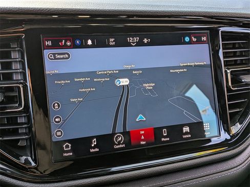 Used 2022 Dodge Durango GT image 18