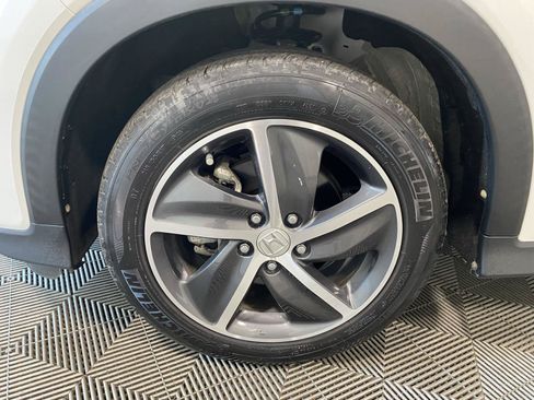 Used 2021 Honda HR-V EX-L image 10