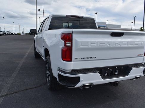 Used 2023 Chevrolet Silverado 1500 RST image 3