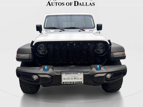 Used 2023 Jeep Wrangler Unlimited AWD/4WD image 3