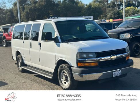 Used 2013 Chevrolet Express 3500 LT w/ LT Preferred Equipment Group RWD image 1