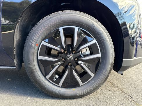 New 2026 Toyota bZ image 7