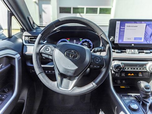 Used 2023 Toyota RAV4 XSE w/ Weather Package AWD/4WD image 26