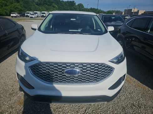Used 2024 Ford Edge SEL AWD/4WD image 2