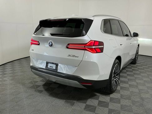 Used 2025 BMW X3 xDrive30i w/ Premium Package AWD/4WD image 5