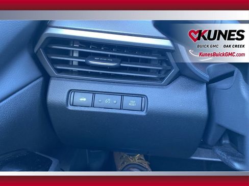 Used 2024 Nissan Altima 2.5 SR image 16