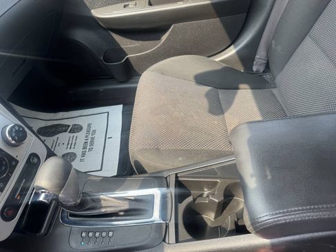 Used 2010 Chevrolet Malibu LT w/ Power Convenience Package FWD image 12