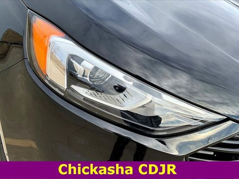 Used 2023 Ford Edge SE w/ Black Appearance Package image 28