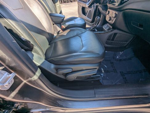 Used 2019 Jeep Compass Limited image 13