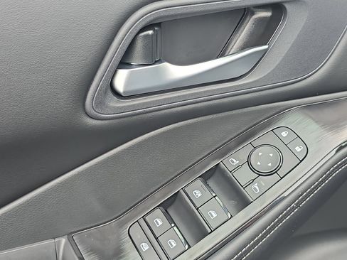 New 2026 Nissan Rogue SV image 14