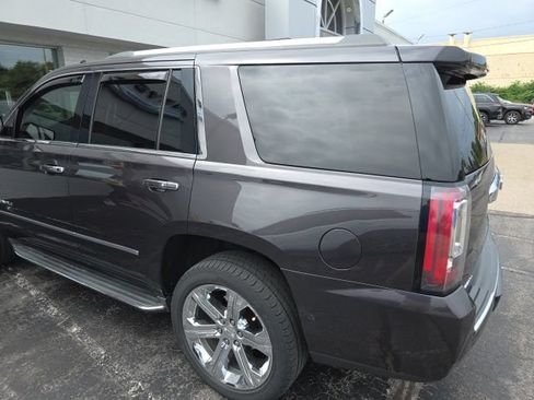Used 2017 GMC Yukon Denali w/ Open Road Package AWD/4WD image 3