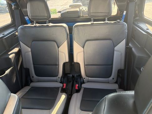 Used 2021 Ford Bronco Wildtrak AWD/4WD image 10
